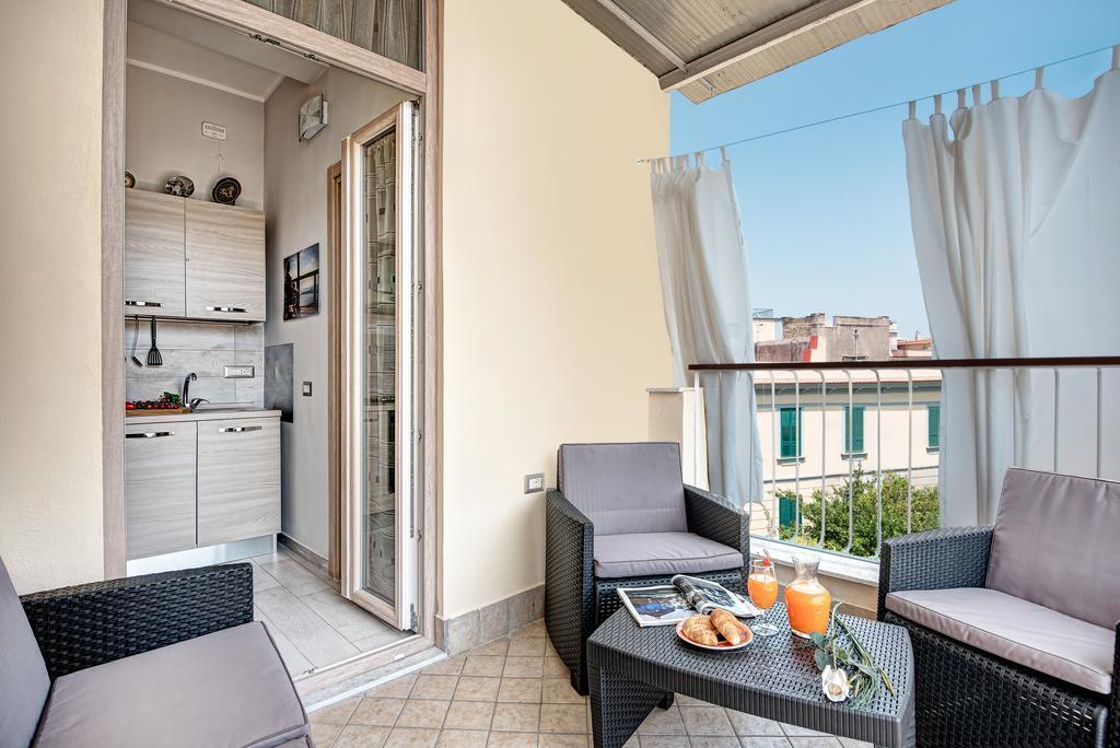 Giggino'S Flat - Live Like A Local Apartman Nápoly Kültér fotó