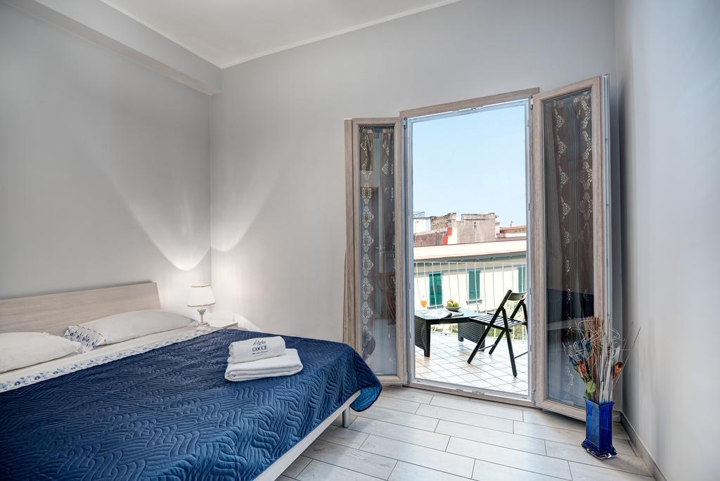 Giggino'S Flat - Live Like A Local Apartman Nápoly Kültér fotó